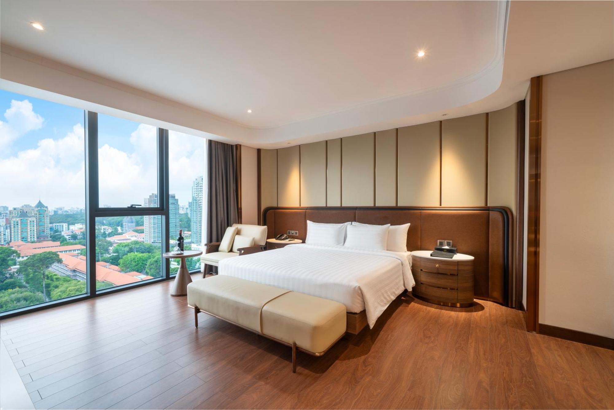 Northern Charm Khách sạn 4*